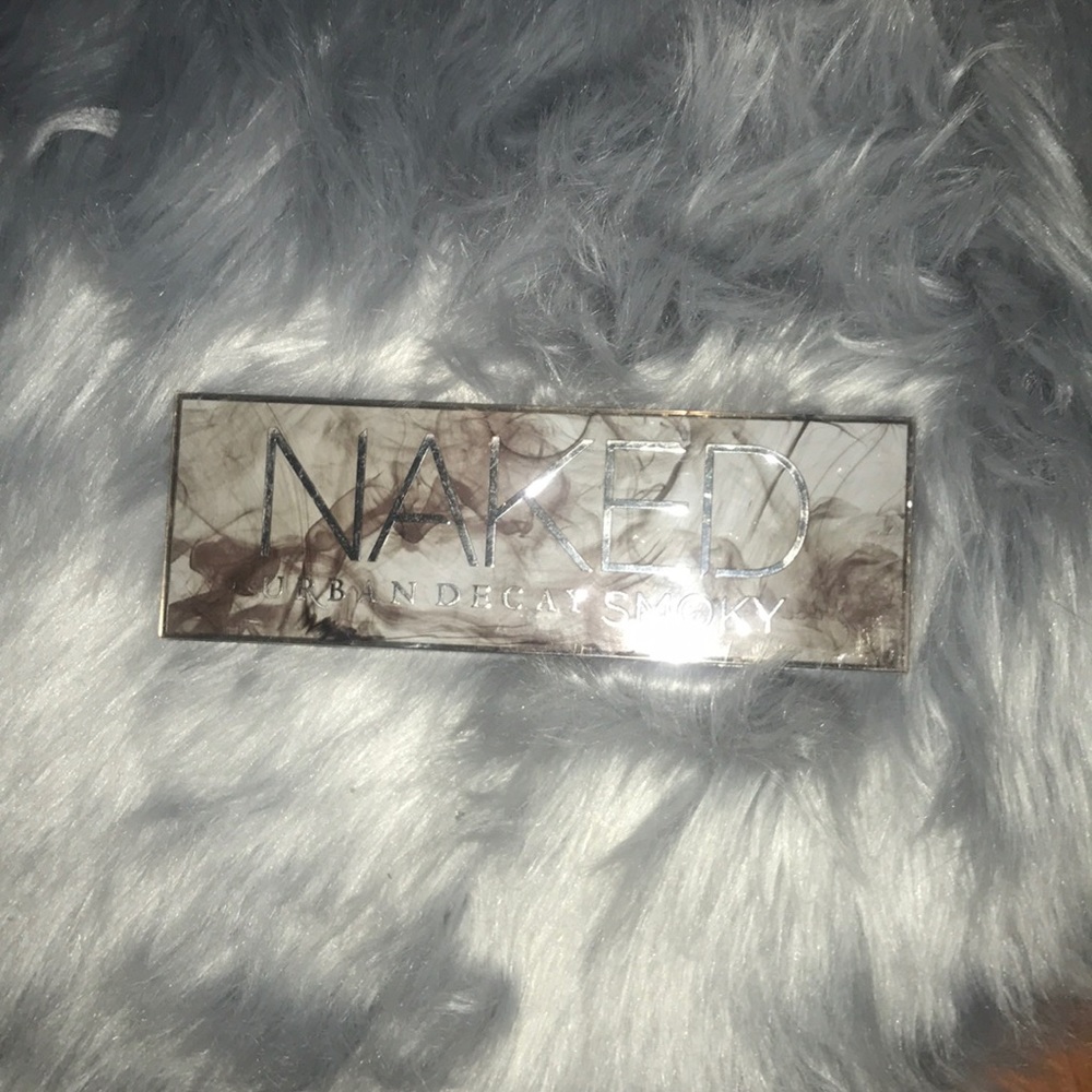 Naked urban decay SMOKEY palett